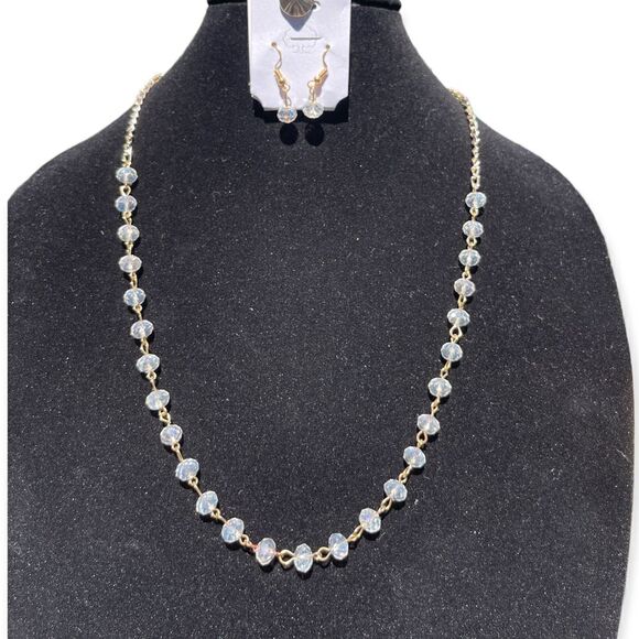 Fashion Jewelry Set Gold Tone Clear Diamond Cut Plastic Beads Earrings - Picture 1 of 6